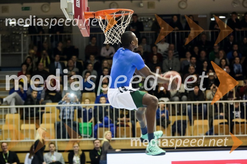 Ousman Senega KruballyAll Stars v košarki