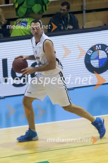 Košarkarska tekma med ekipo Eda Murića in ekipo Nebojše JoksimovičaAll Stars v košarki