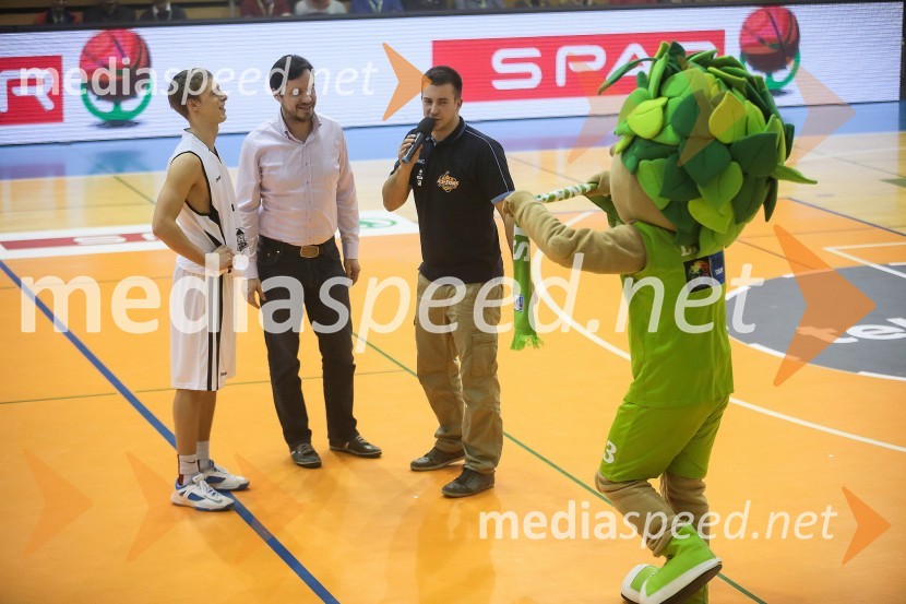 Košarkar Eda Murića; ...; Gašper Papež, voditelj;&nbsp;Maskota Eurobasket - LipkoAll Stars v košarki