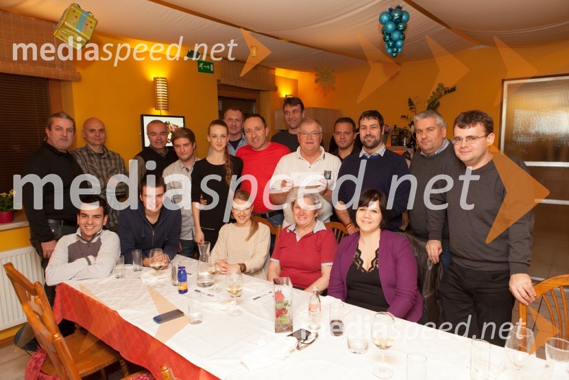 Ekipa Mediaspeed in ekipa Gostilne Milenium&nbsp;Mediaspeed novoletna zabava