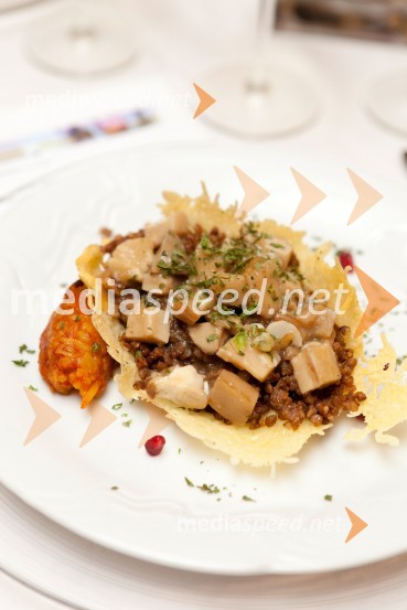 Mediaspeed novoletna zabava