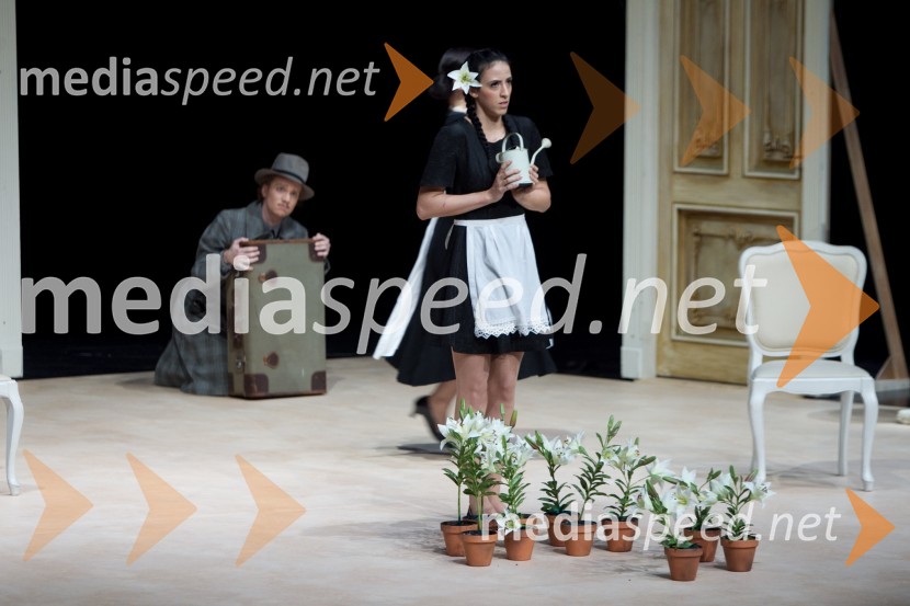 Dunja Tinauer, pevkaLa Cecchina ali Nikogaršnja hči, premiera opere