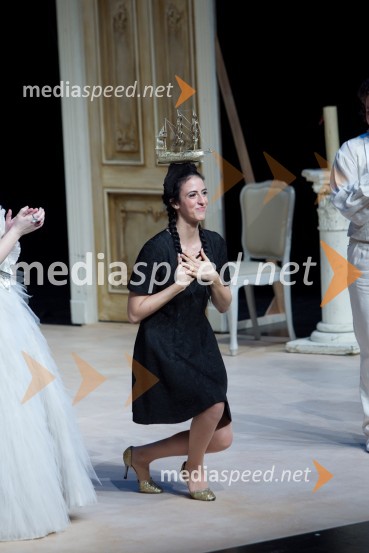 Dunja Tinauer, pevkaLa Cecchina ali Nikogaršnja hči, premiera opere