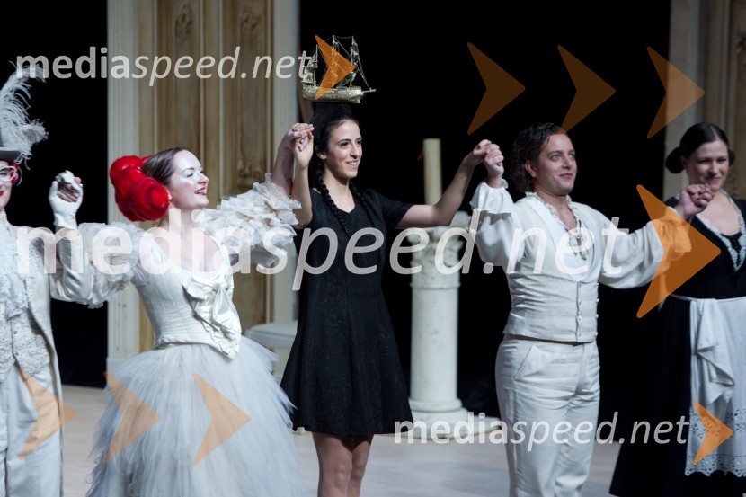 Štefica Stipančević, pevka; Dunja Tinauer, pevka; Klemen Torkar, pevecLa Cecchina ali Nikogaršnja hči, premiera opere