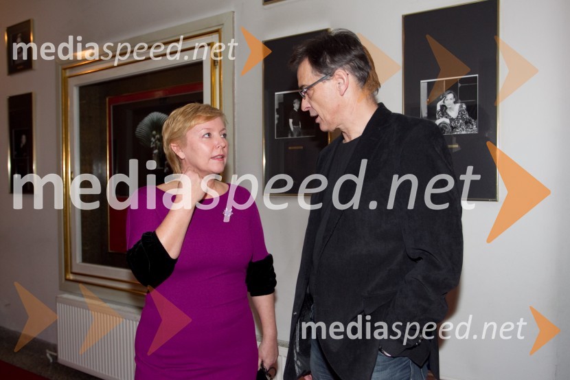 Darja Groznik, odgovorna urednica 1. programa Radia Slovenija; Igor Samobor, ravnatelj DrameNana Milčinski, koncert ob izidu plošče Od tod do vesolja