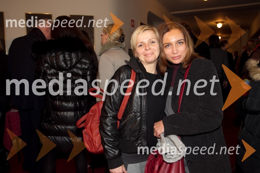 Vesna Slapar, igralka; Barbara Medvešček, igralkaNana Milčinski, koncert ob izidu plošče Od tod do vesolja