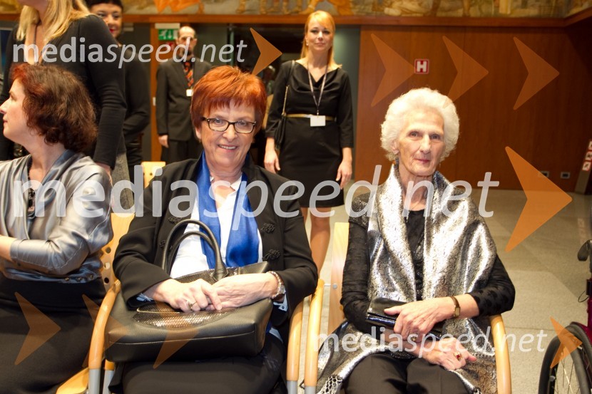 Marija Volčjak, nominiranka za Slovenko leta 2013; Helena Žigon, nominiranka za Slovenko leta 2013Slovenka leta 2013, sprejem kandidatk v Državnem zboru