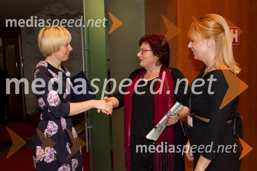 Polonca Komar,&nbsp;podpredsednica DZ;  Sonja Grizila, namestnica urednice revije Jane; Tanja Škarjot, izvršna urednica uredništev Krater mediaSlovenka leta 2013, sprejem kandidatk v Državnem zboru
