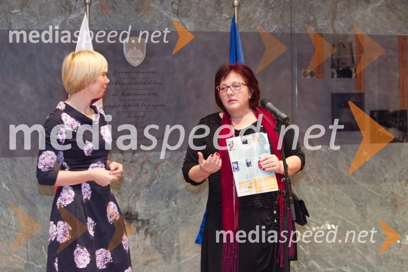 Polonca Komar,&nbsp;podpredsednica DZ;  Sonja Grizila, namestnica urednice revije JaneSlovenka leta 2013, sprejem kandidatk v Državnem zboru