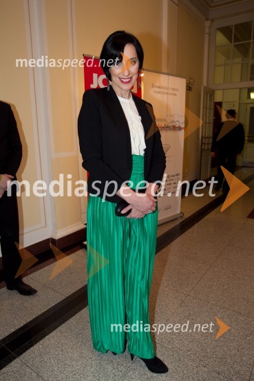 Melita Berzelak, urednica revije JanaSlovenka leta 2013 je Eugenija Carl