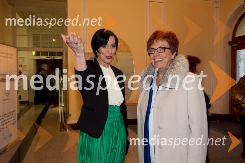 Melita Berzelak, urednica revije Jana; Marija Volčjak, nominiranka za Slovenko leta 2013Slovenka leta 2013 je Eugenija Carl