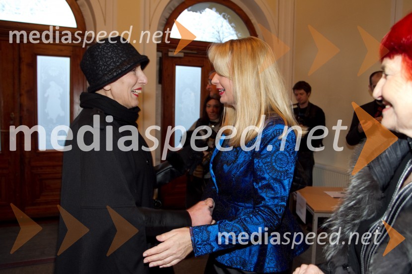 Viktorija Potočnik, direktorica Pionirskega doma; Alja Markovič Čas, nominiranka za Slovenko leta 2013Slovenka leta 2013 je Eugenija Carl