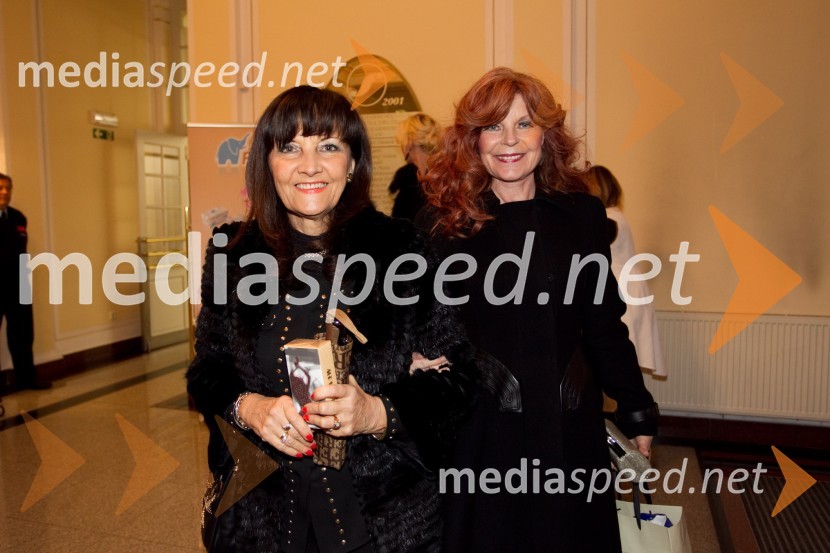 Metka Zorc, Darja Kuhar KotnikSlovenka leta 2013 je Eugenija Carl