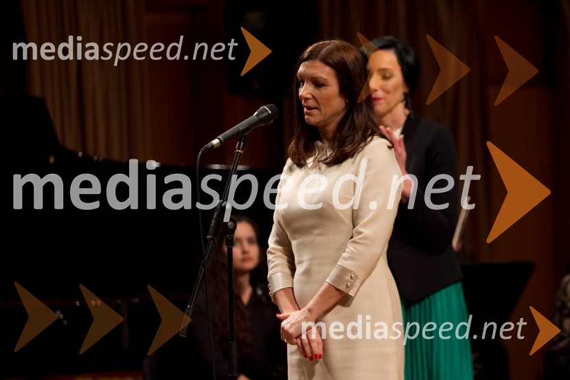 Eugenija Carl, Slovenka leta 2013Slovenka leta 2013 je Eugenija Carl