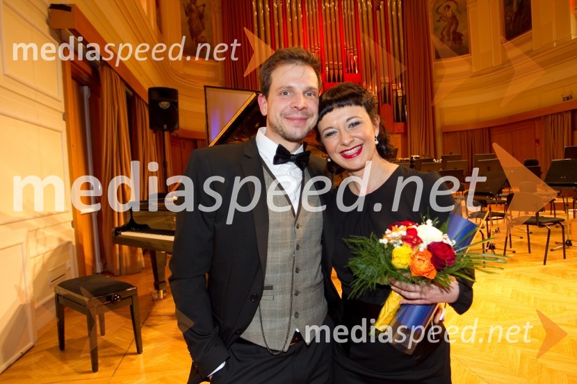 Aljaž Jovanovič, igralec; Lara Jankovič, igralkaSlovenka leta 2013 je Eugenija Carl