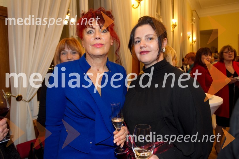 Irena Ognjenovič, lastnica butika Chic; Katja Jurgec Bricman, Porcelan CatbryuSlovenka leta 2013 je Eugenija Carl
