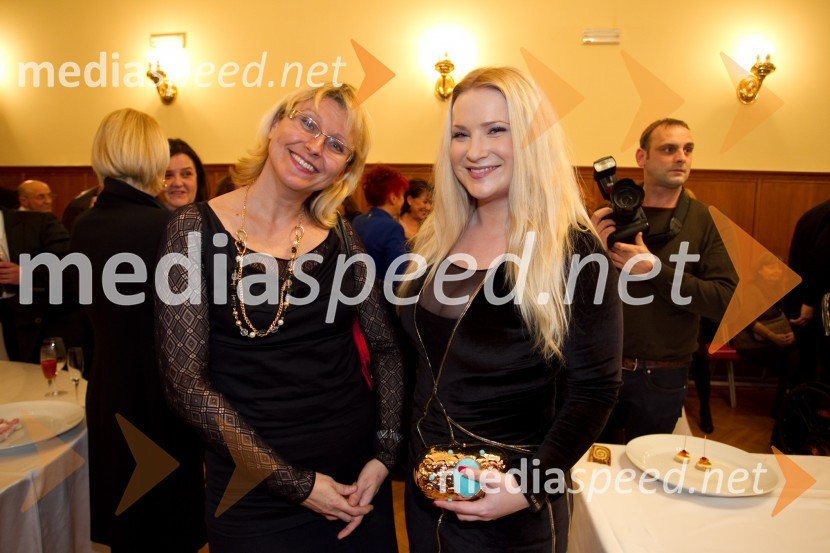 Nataša Bolčina Žgavec, RTV; Danica LovenjakSlovenka leta 2013 je Eugenija Carl