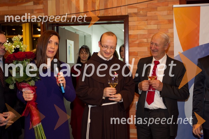 Eugenija Carl, novinarka, Slovenka leta 2013; Bogdan Knavs, duhovnik; Vladimir Krpan, 
predsednik območnega združenja zveze borcev Nova GoricaOsebnosti Primorske 2013 sta Vladimir Krpan in Bogdan Knavs