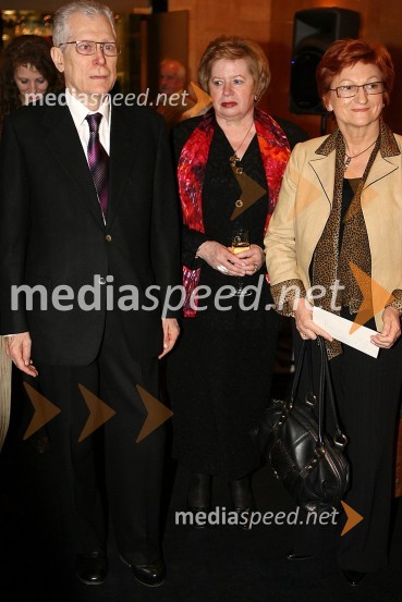 Dr. Lovro Šturm, minister za pravosodje in njegova soproga Milica Šturm, pesnica in pisateljica ter ...Maroški večer v restavraciji Maksim