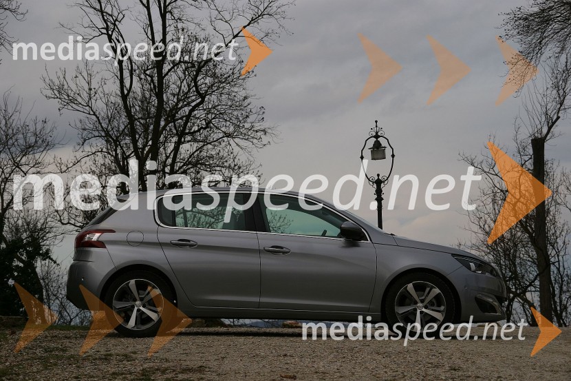 Peugeot 308 Allure 1.6 THP 125Peugeot 308 Allure 1.6 THP 125, mediaspeed test