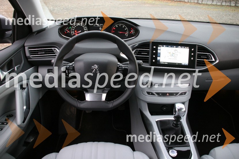 Peugeot i-CockpitPeugeot 308 Allure 1.6 THP 125, mediaspeed test