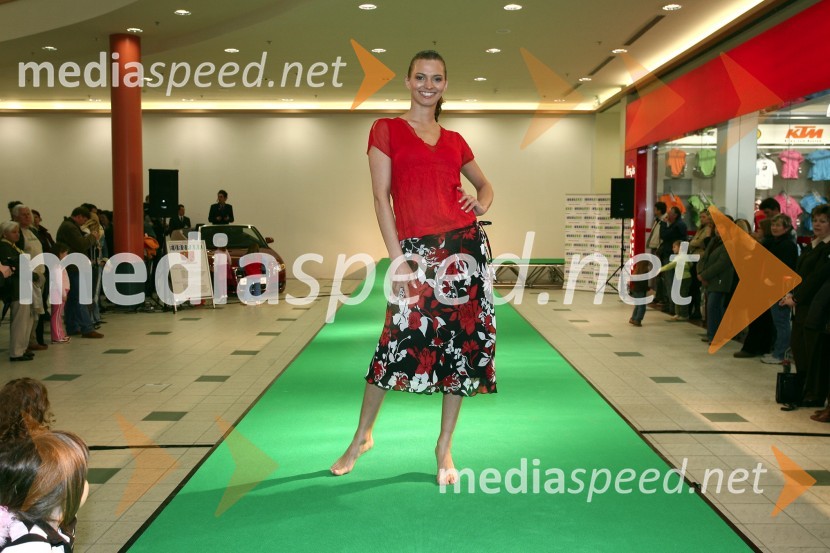 ManekenkaModna revija v Europarku