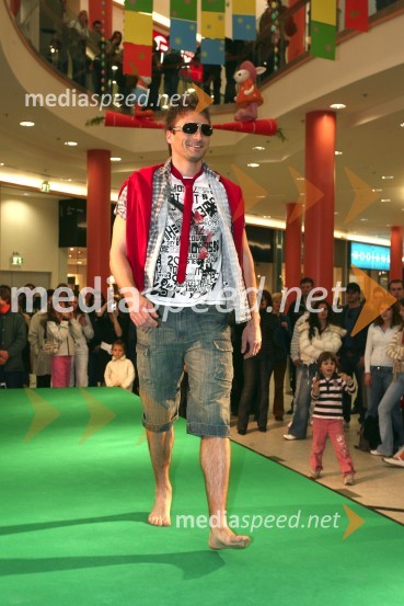 Maneken
Modna revija v Europarku