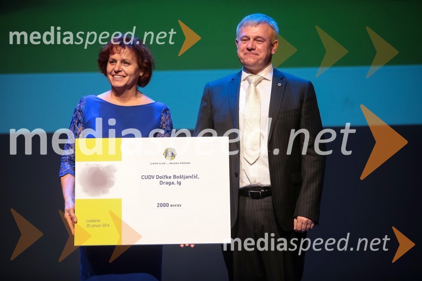 dr.  Valerija Bužan, direktorica VDC Dolfke Boštjaničič;  Tomaž Butina, predsednik Lions kluba LjubljanaVeliki dobrodelni Lions ples 2014