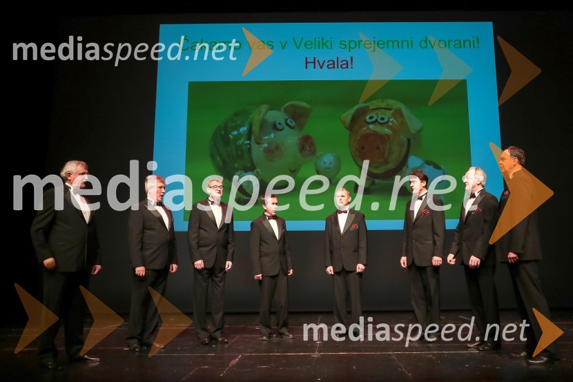 Oktet Zven iz Črnuč pri LjubljaniVeliki dobrodelni Lions ples 2014