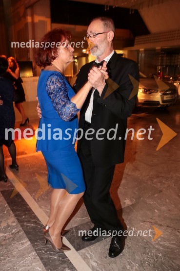 dr.  Valerija Bužan, direktorica VDC Dolfke Boštjaničič;  Drago  IgličVeliki dobrodelni Lions ples 2014