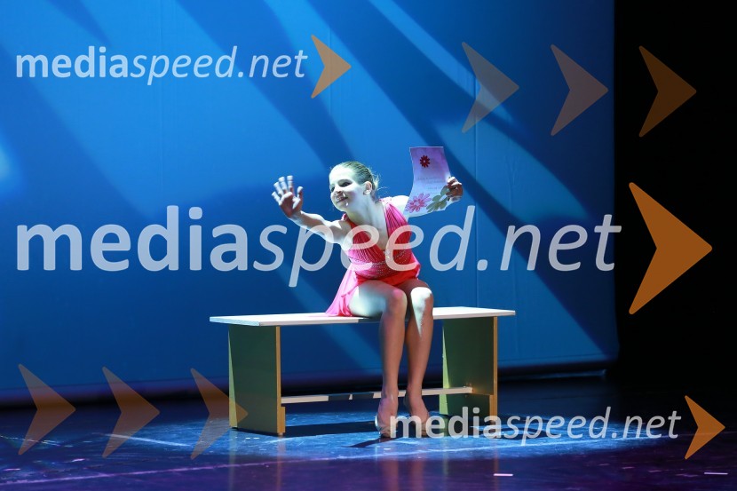  Neja Horvat, plesna šola UrškaVeliki dobrodelni Lions ples 2014