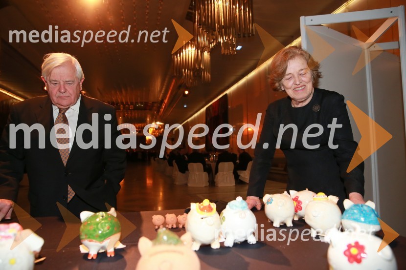  Milan Kučan, nekdanji predsednik Republike Slovenije;  Štefka KučanVeliki dobrodelni Lions ples 2014