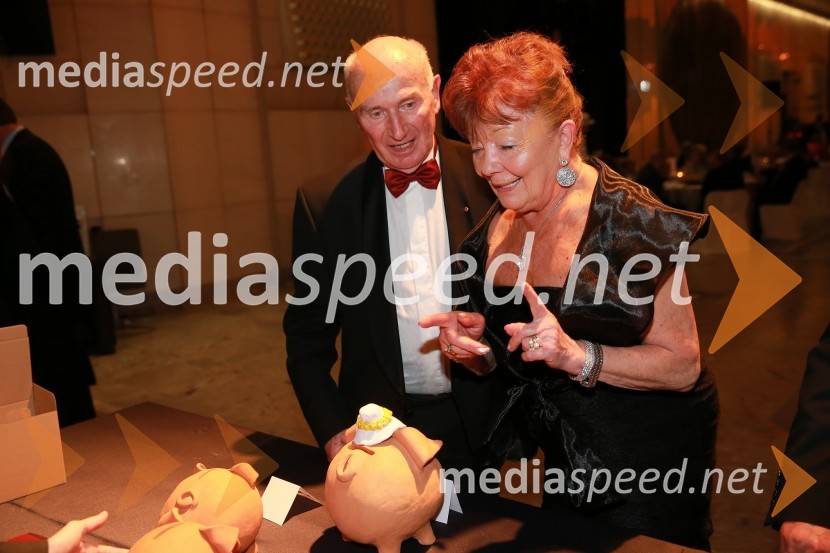  Tone Prosenc;  Tjaša Andree Prosenc, pravnicaVeliki dobrodelni Lions ples 2014