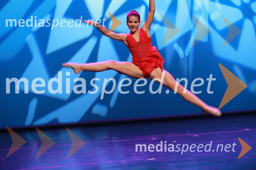  Neja Horvat, plesna šola UrškaVeliki dobrodelni Lions ples 2014