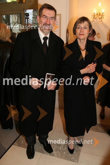 Dr. Jure Zupan, minister za znanost, visoko šolstvo in tehnologijo s soprogo BredoPremiera opere Faust v SNG Maribor