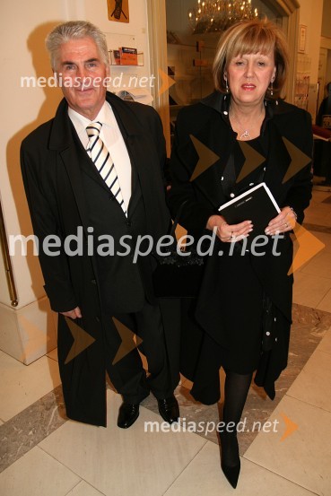 Ludvik Toplak, nekdanji rektor mariborske univerze z ženo Edito Benko ToplakPremiera opere Faust v SNG Maribor