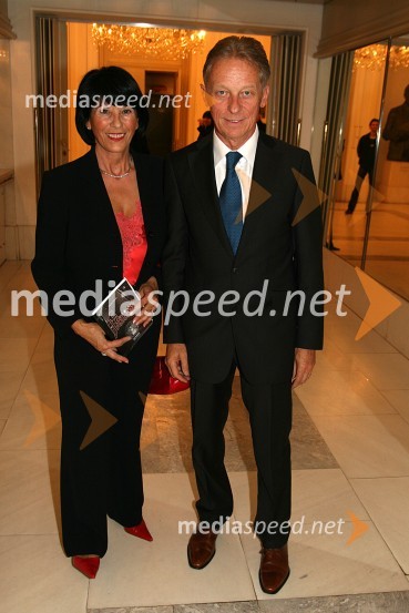 ...
 
Premiera opere Faust v SNG Maribor