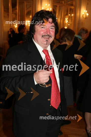 Janez Lotrič, operni pevecPremiera opere Faust v SNG Maribor