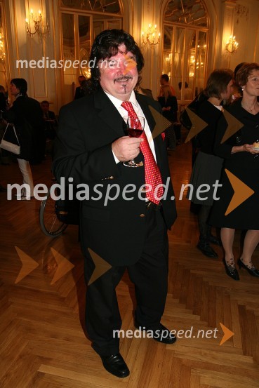 Janez Lotrič, operni pevecPremiera opere Faust v SNG Maribor