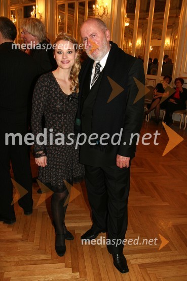 Sabina Cvilak, operna pevka in Stane Jurgec, umetniški vodja Opere in baleta SNG MariborPremiera opere Faust v SNG Maribor