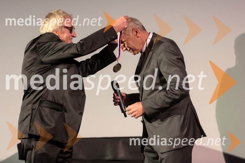  Tone Fornezzi - Tof, novinar;  Jože  Mermal, predsednik uprave BTC-jaBTC praznuje 60 let, slavnostni sprejem