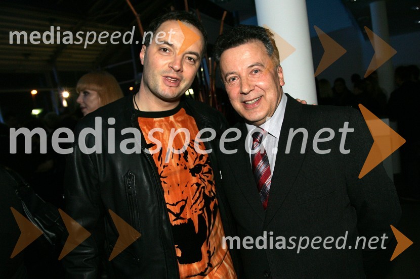 Jure Zorčič, urednik športa pri Direktu, fant Iris Mulej in Zdravko Geržina, lastnik licence za Miss SlovenijePredstavitev kolekcije očal Optike Auer na Porsche Ptujska cesta Maribor