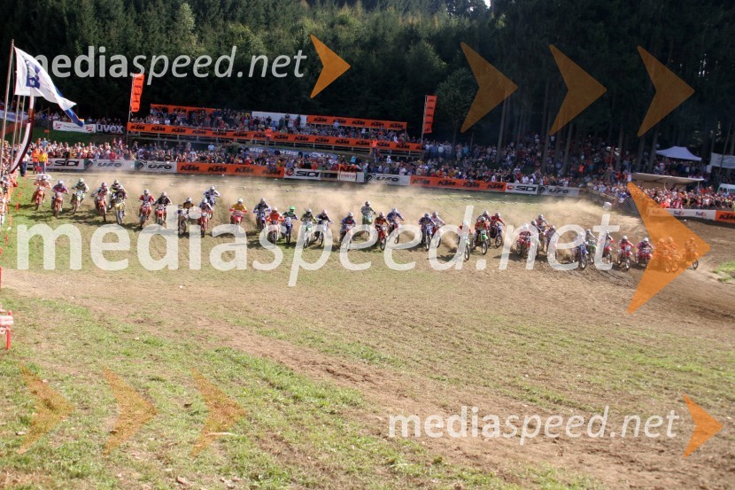 Štart 2.vožnje v razredu do 125 ccmMOTOKROS, dirka za evropsko prvenstvo do 125ccm