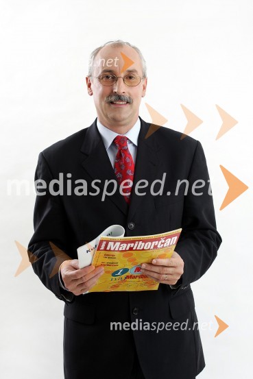 Srečko Pirtovšek, odgovorni urednik revij Založbe KapitalSrečko Pirtovšek, odgovorni urednik revij Založbe Kapital