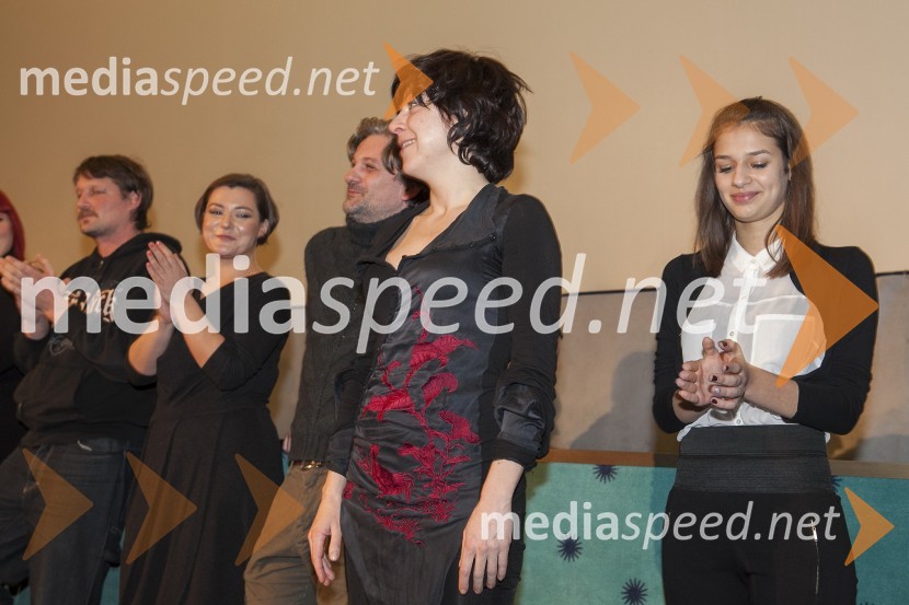  ... ;  Vladimir Vlaškalić, igralec;  Janja Majzelj, igralka;  Vanesa  Oštir Jarič, igralkaPanika, premiera slovenskega filma, kino Komuna