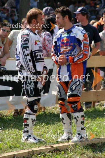 Enrico Oddenino, Italija in Sven Breugelmans, Belgija med pogovorom pred štartomMOTOKROS, dirka za svetovno prvenstvo MX3