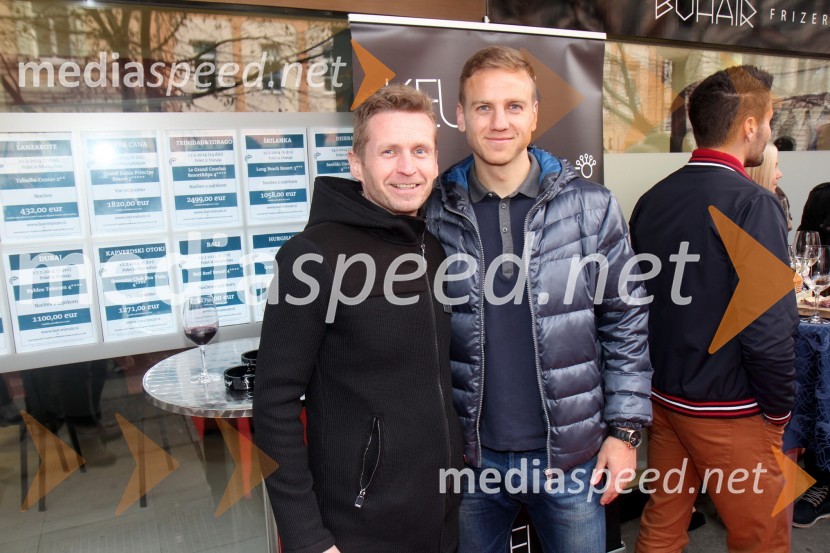  Danijel Vogrin, komercialist, Keune;  Aleš Mertelj, tehnični vodja, NK MariborOtvoritev frizerskega salona Buhair z igralci NK Maribor in predstavniki Keune