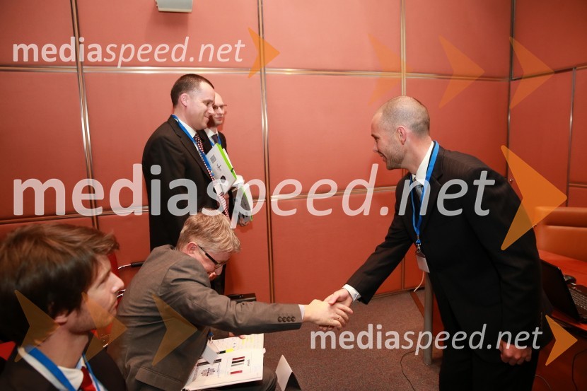  Branko  Greganovič,  HAAB International;  ... CFA Institute Research Challenge Slovenija