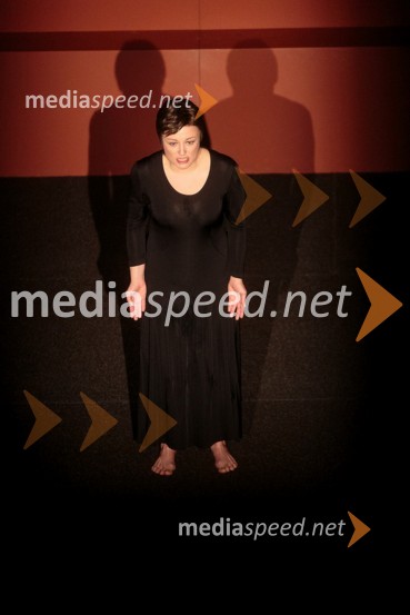 Nataša Barbara Gračner, igralkaMedeja, premiera predstave Drama Ljubljana