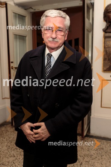  Petar Radović, odgovorni urednik razvedrilnega programa TV SlovenijaMedeja, premiera predstave Drama Ljubljana